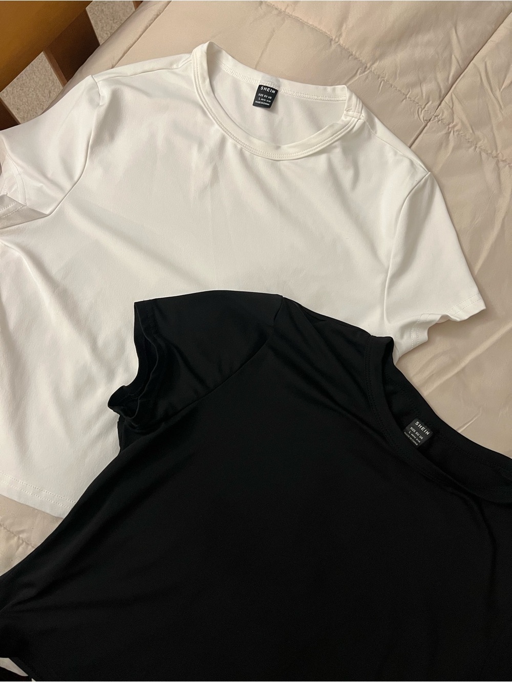 SHEIN Short Sleeve Crewneck Tee — Black & White